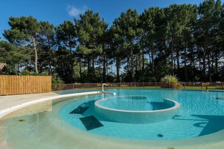 Maison Sur Golf Avec Piscine Chauffee A Lacanau Ocean المظهر الخارجي الصورة